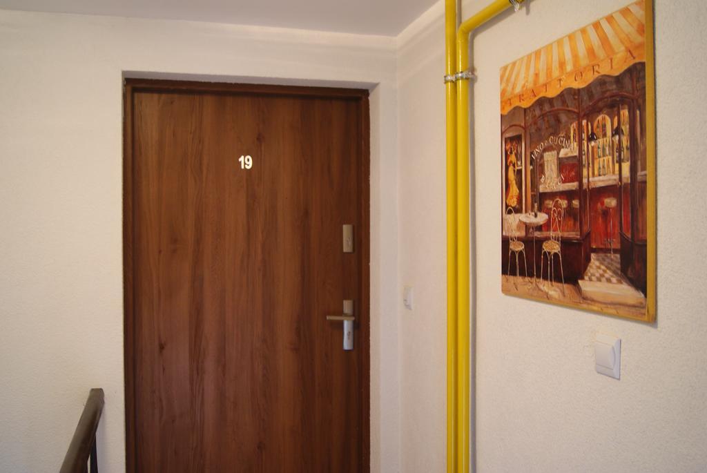 Stay99 Apartment