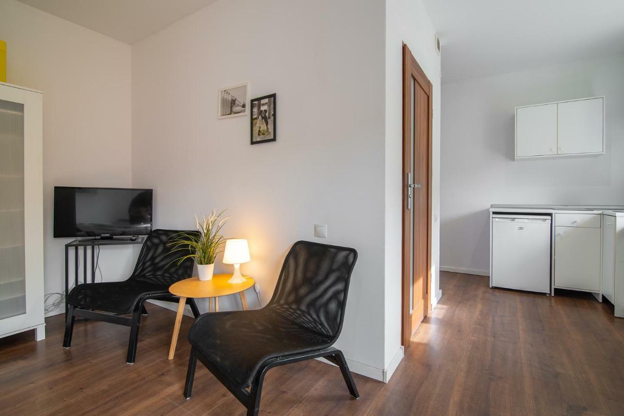 Stay99 Apartment